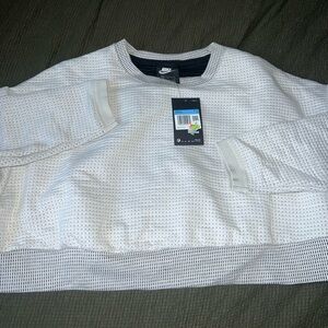 Women’s Cropped Sweater